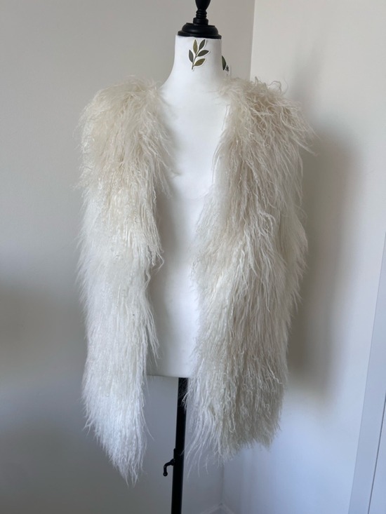 Vintage Jackets & Blazers - Cream White Mongolian Lamb Fur Vest Plush Shaggy Tibetan Lamb Boho Paisley S-M